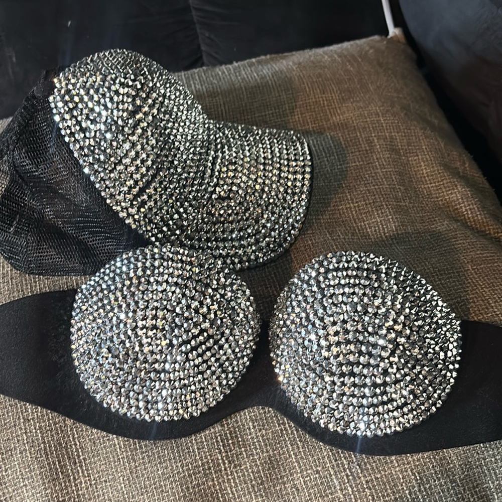 Diamond Size C bra and diamond SnapBack hat